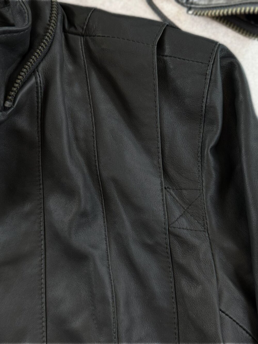 Black Leather Hooded Bomber Jacket ERIK HART Size S Unisex Zip Up Sz S - Picture 3 of 15